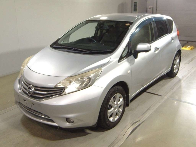 NISSAN NOTE — фото