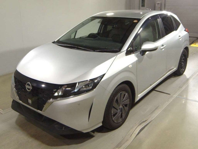NISSAN NOTE — фото