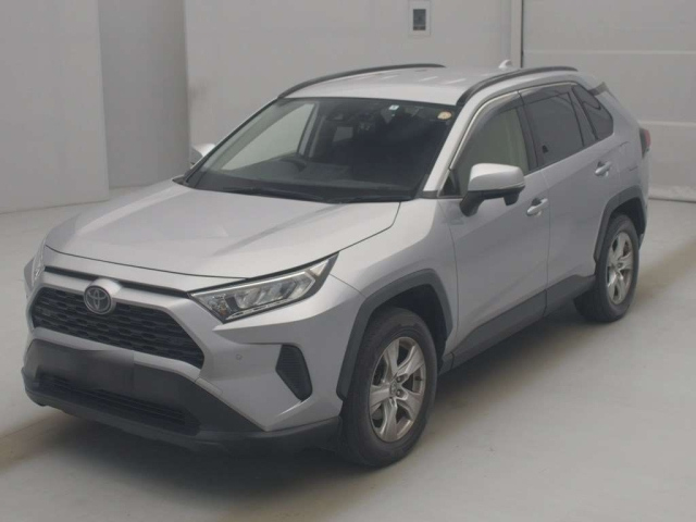 TOYOTA RAV4 — фото