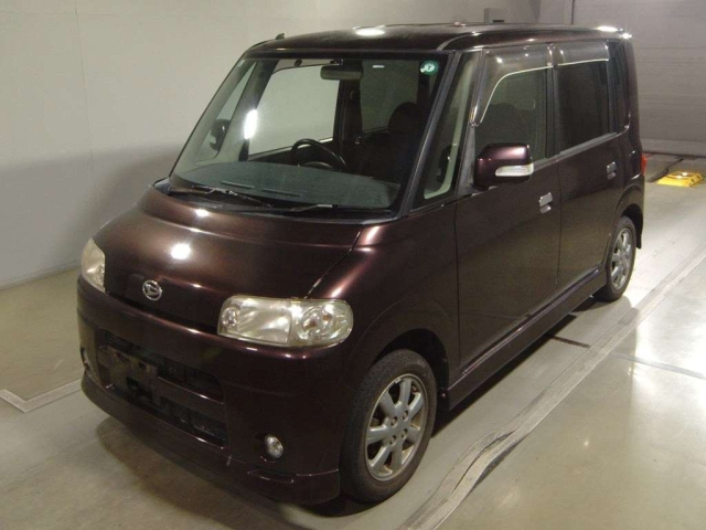 DAIHATSU TANTO — фото