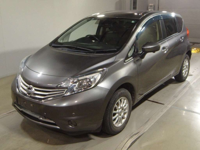 NISSAN NOTE — фото
