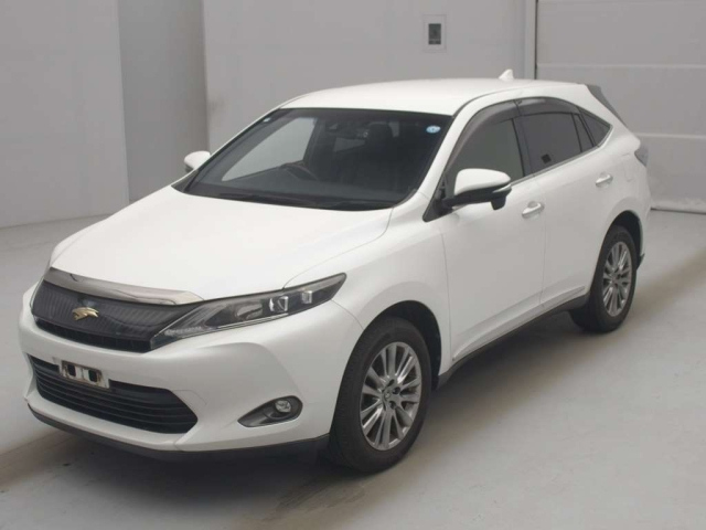 TOYOTA HARRIER — фото