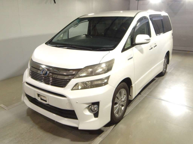 TOYOTA VELLFIRE — фото