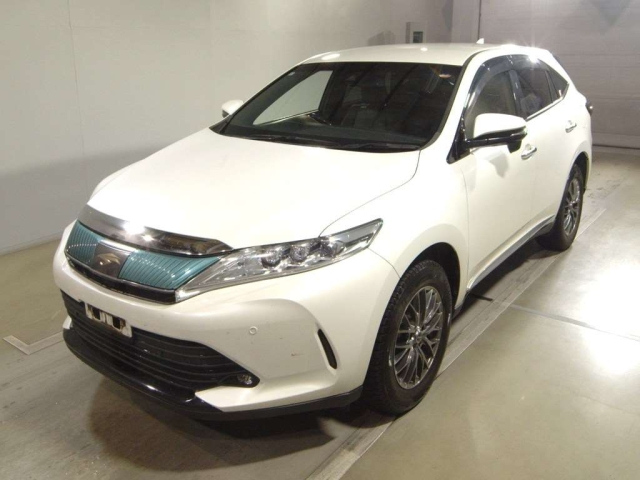 TOYOTA HARRIER — фото