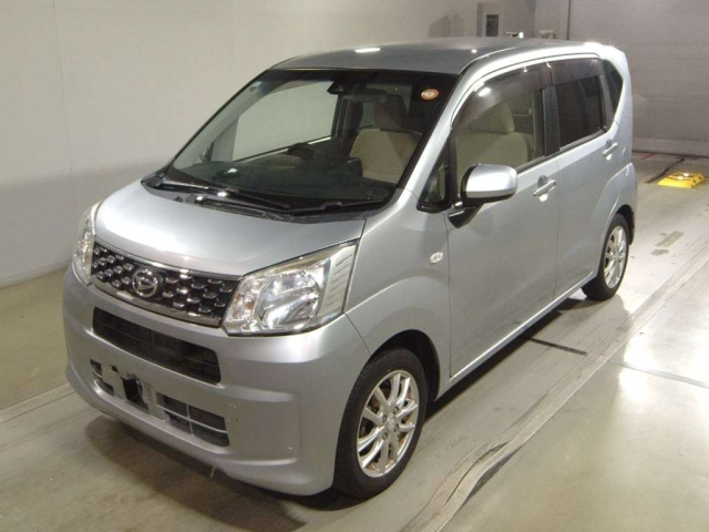 DAIHATSU MOVE — фото