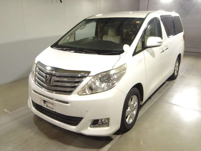 TOYOTA ALPHARD — фото