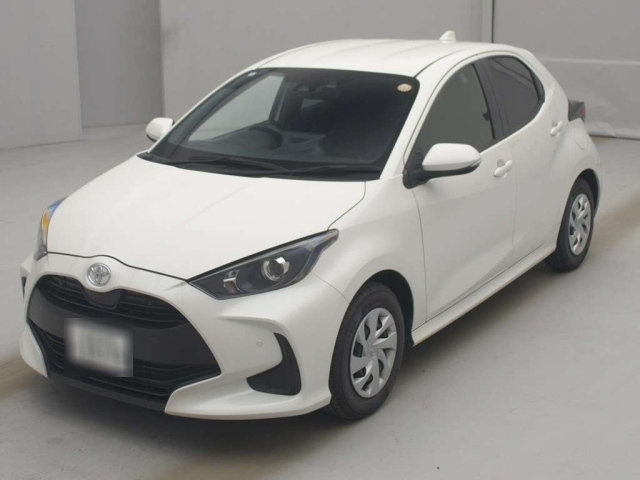TOYOTA YARIS — фото