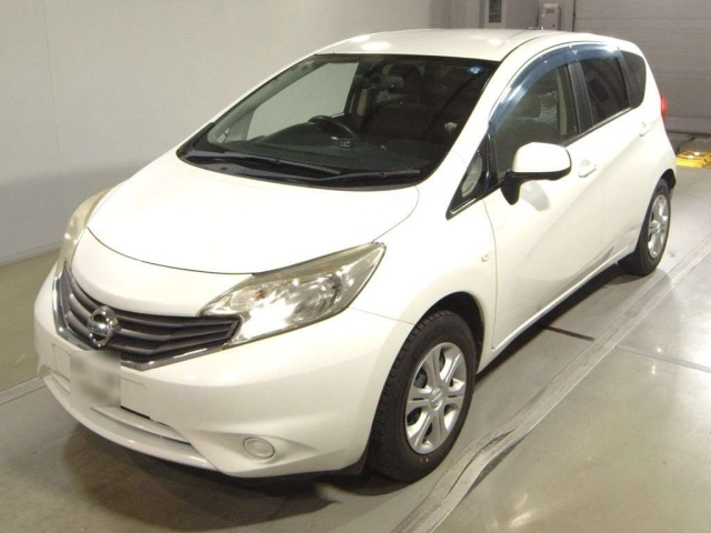 NISSAN NOTE — фото