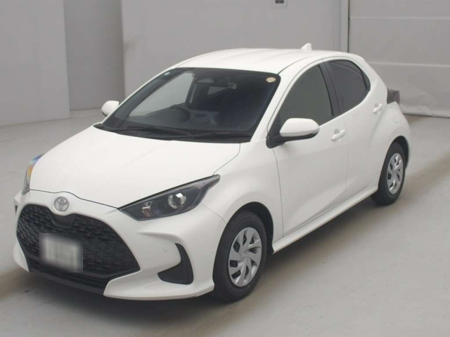 TOYOTA YARIS — фото