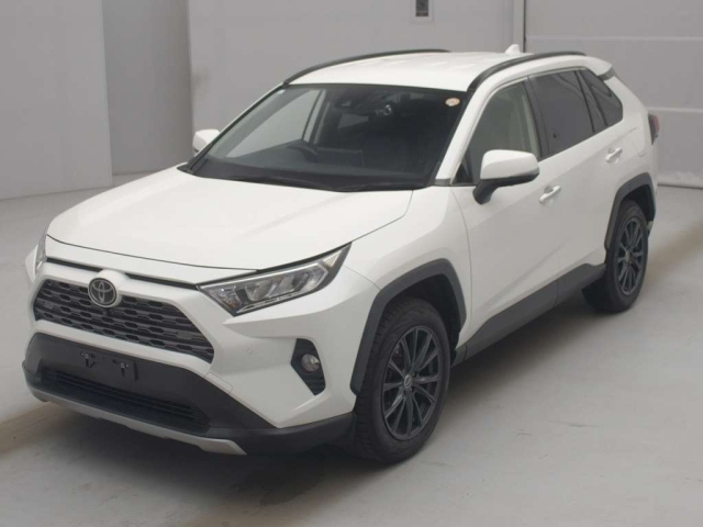 TOYOTA RAV4 — фото