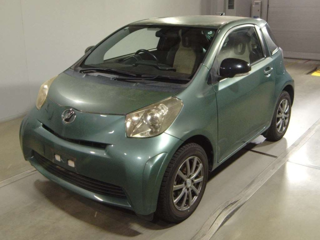 TOYOTA IQ — фото