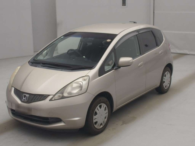 HONDA FIT — фото