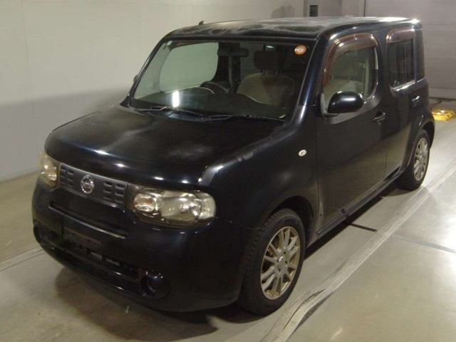 NISSAN CUBE — фото