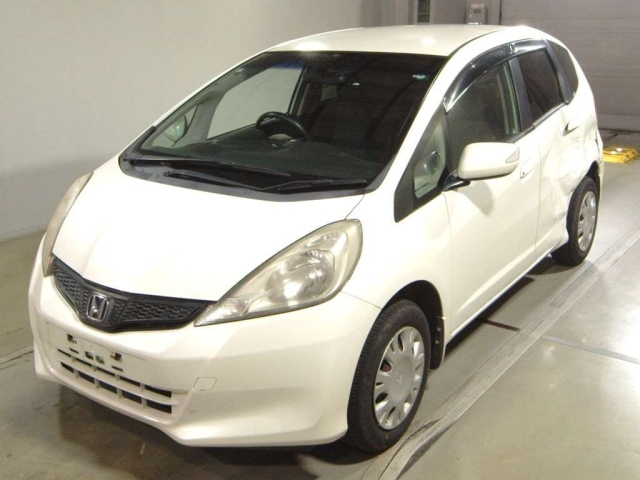 HONDA FIT — фото