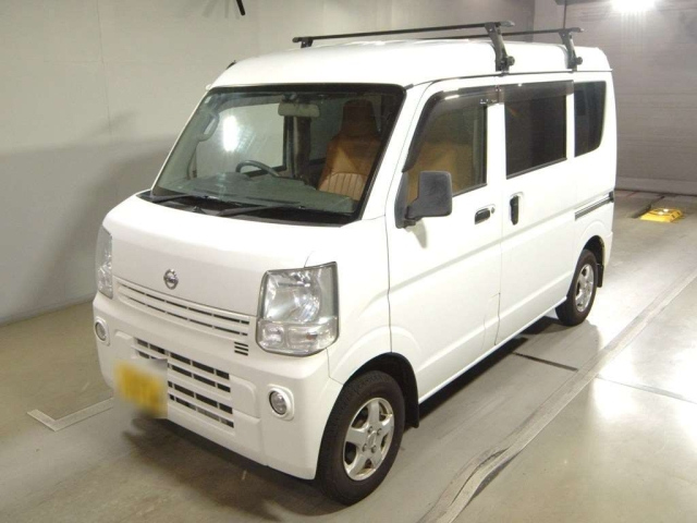 NISSAN CLIPPER — фото