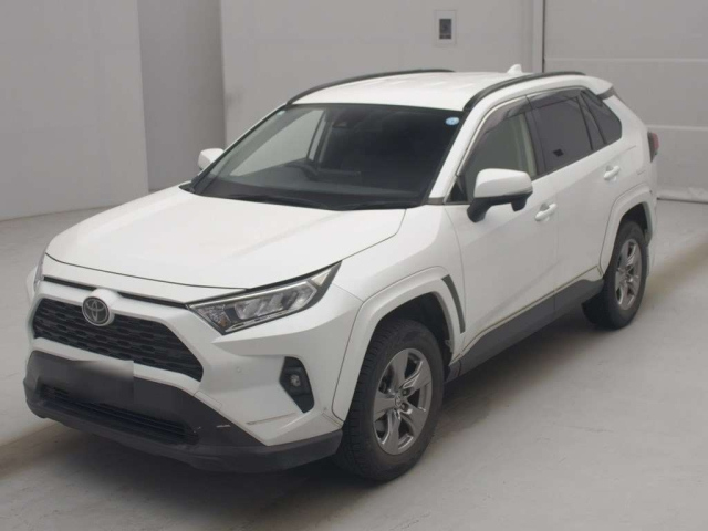 TOYOTA RAV4 — фото