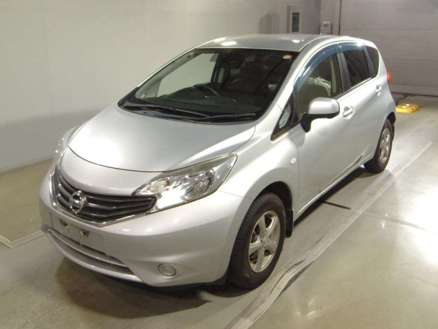 NISSAN NOTE — фото