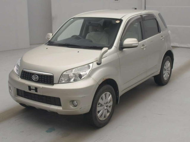 DAIHATSU BEGO