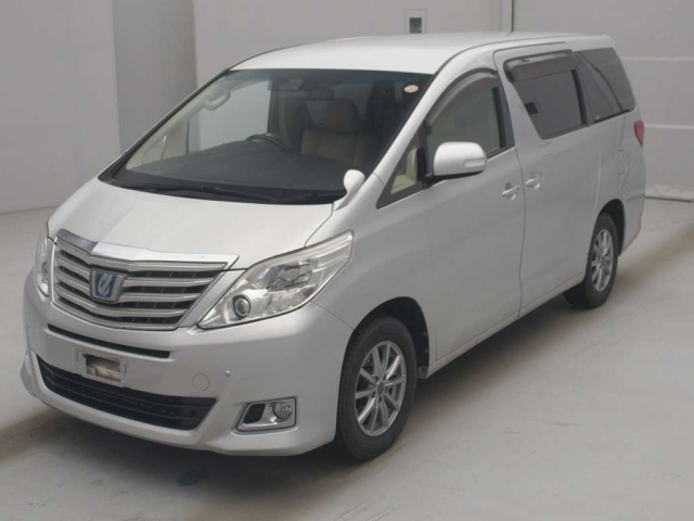 TOYOTA ALPHARD — фото