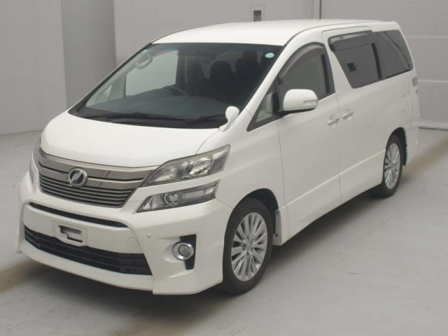TOYOTA VELLFIRE — фото