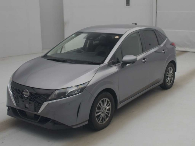 NISSAN NOTE — фото