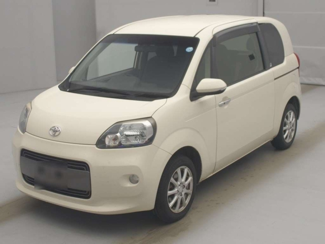 TOYOTA PORTE — фото