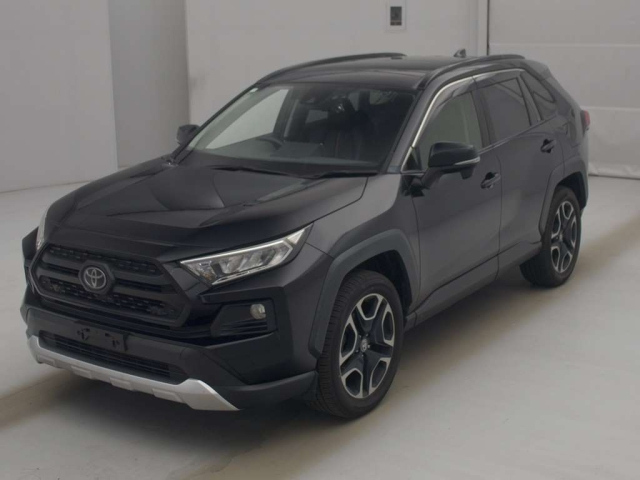 TOYOTA RAV4 — фото