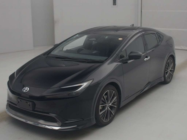 TOYOTA PRIUS — фото