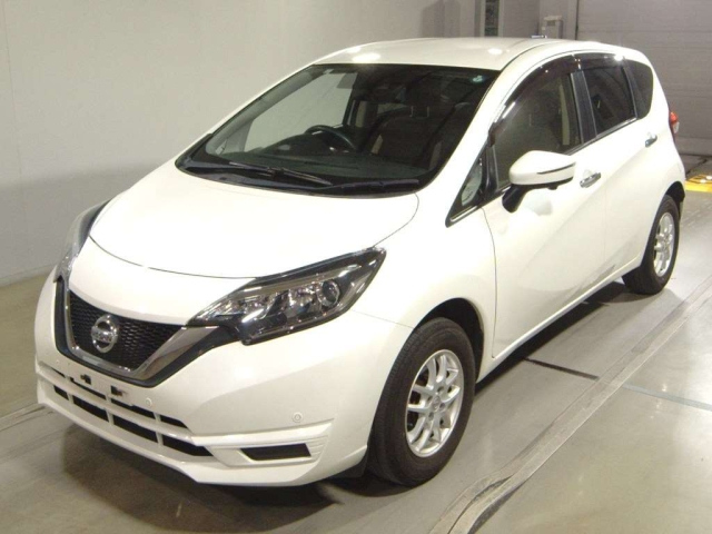NISSAN NOTE — фото