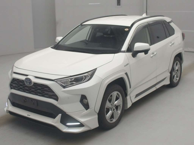 TOYOTA RAV4 — фото