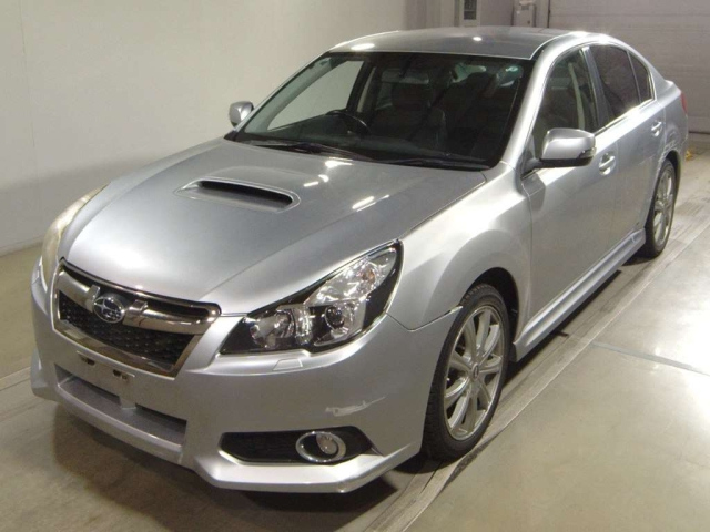 SUBARU LEGACY — фото