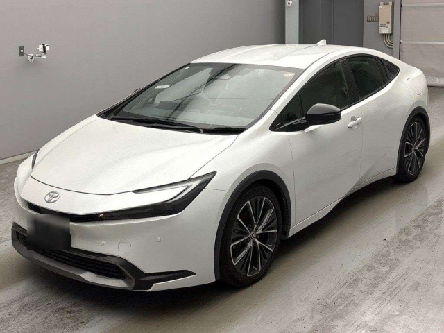 TOYOTA PRIUS — фото