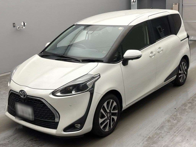 TOYOTA SIENTA — фото