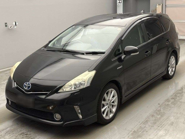 TOYOTA PRIUS — фото
