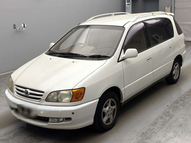 TOYOTA IPSUM — фото
