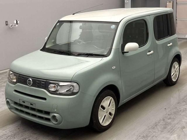 NISSAN CUBE — фото