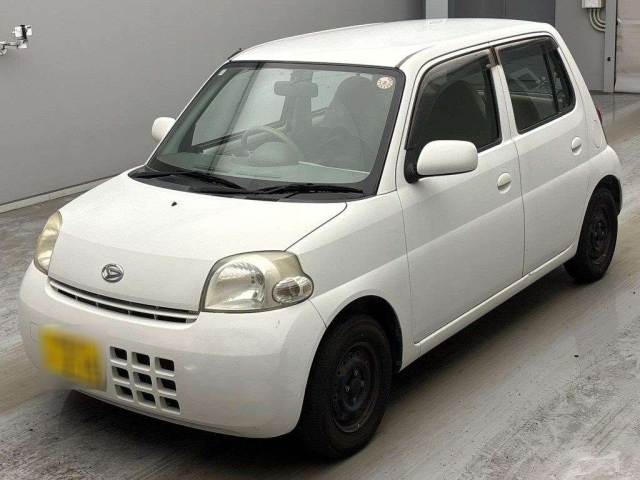 DAIHATSU ESSE — фото