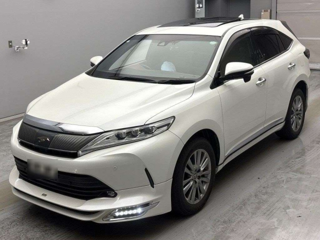 TOYOTA HARRIER — фото