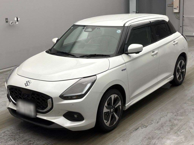 SUZUKI SWIFT — фото