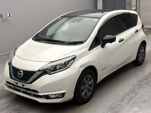 NISSAN NOTE — фото