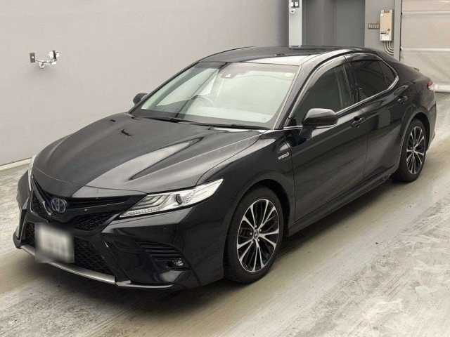 TOYOTA CAMRY — фото