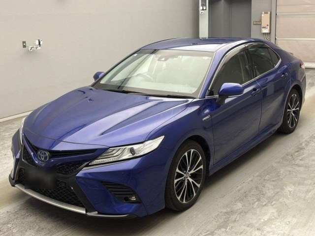 TOYOTA CAMRY — фото