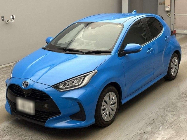 TOYOTA YARIS — фото