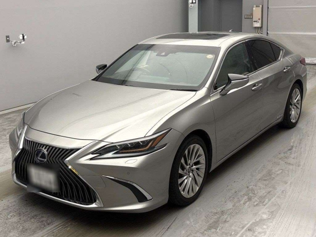 LEXUS ES — фото