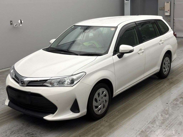 TOYOTA COROLLA — фото
