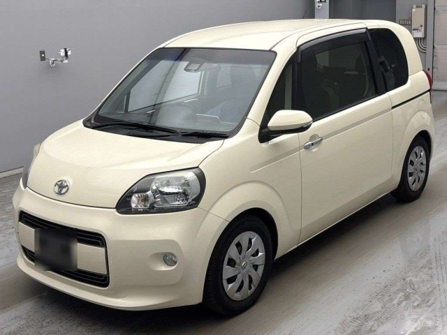 TOYOTA PORTE — фото