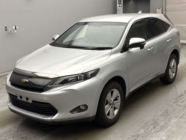 TOYOTA HARRIER — фото