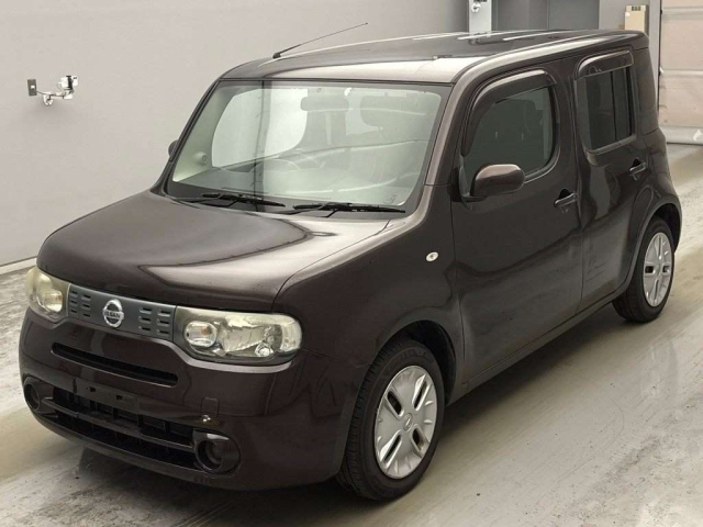 NISSAN CUBE — фото