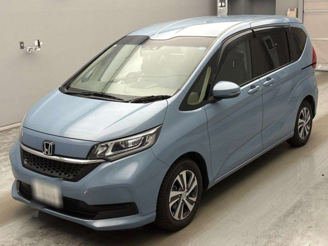 HONDA FREED — фото