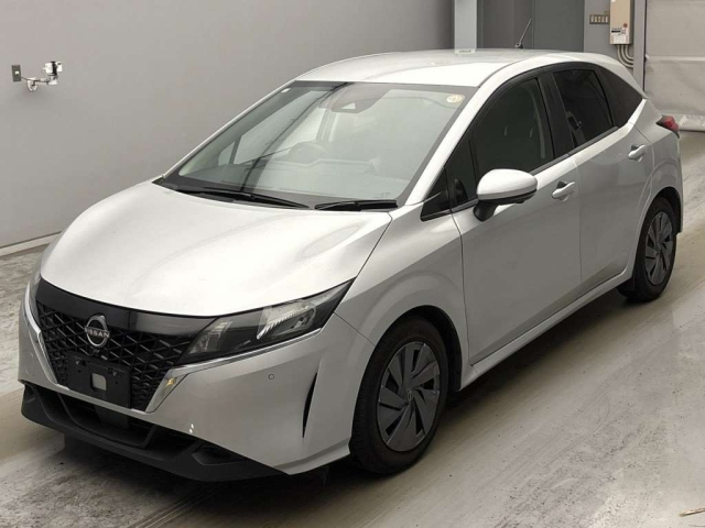 NISSAN NOTE — фото